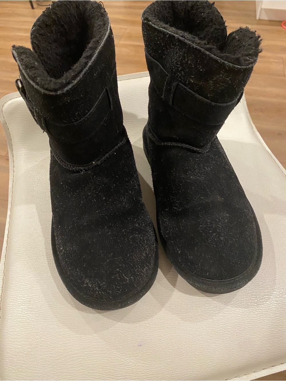 Bearpaw Black Buckle Shearling Lined Boots 6